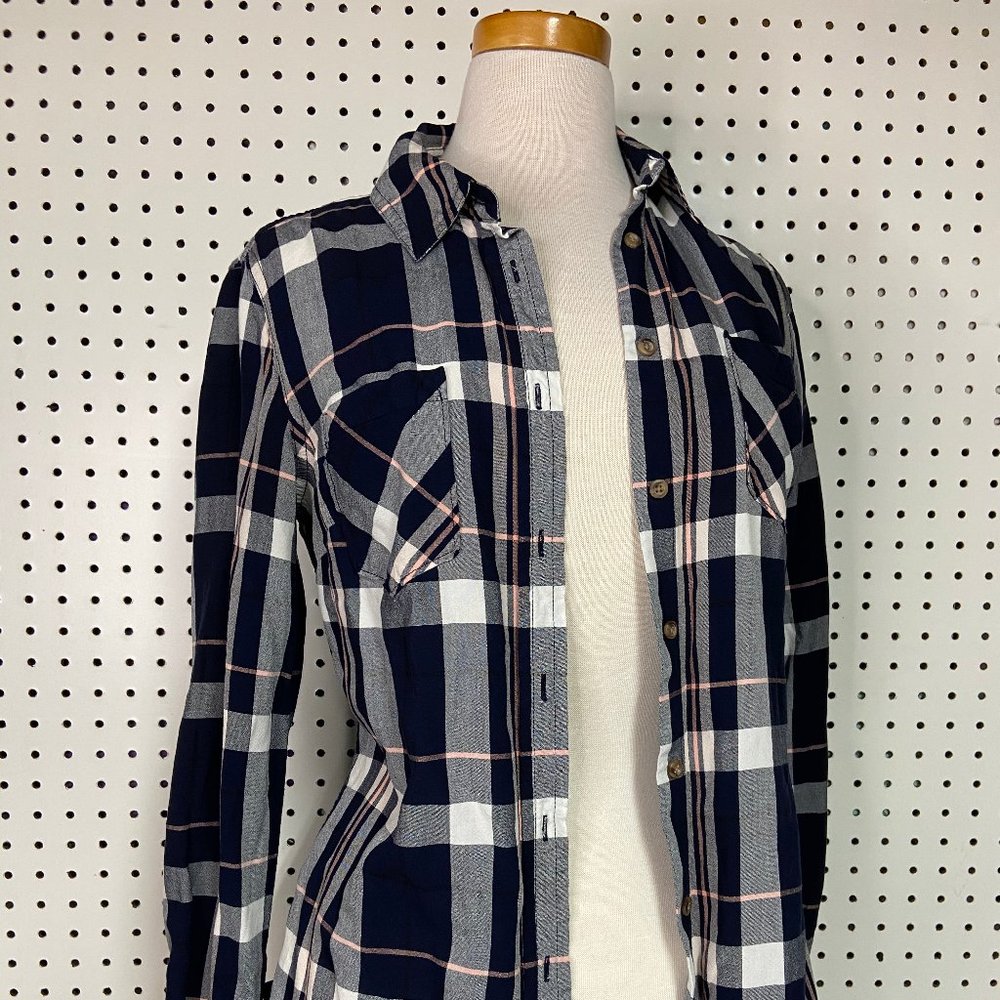 Merona Navy and Pink Plaid ButtonUp Shirt (Target)